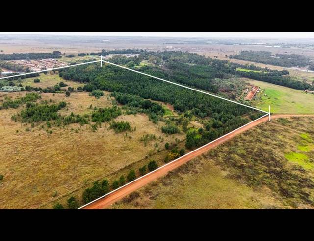 LAND FOR SALE IN DOORNKLOOF